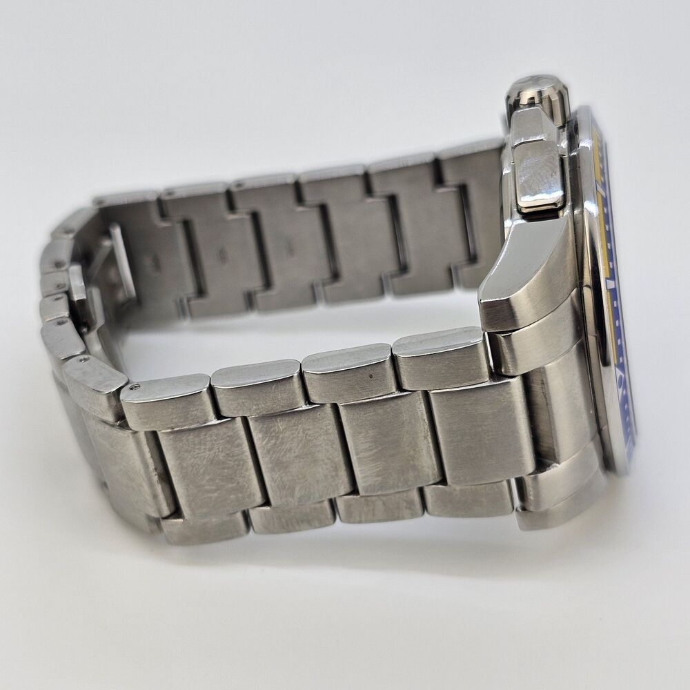 Millage Men's Watch 44MM Blue Dial Gray Bracelet Band 6.5"‎ Wrist New Battery - Picture 10 of 13